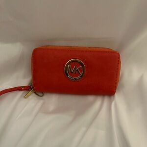*NOT REAL Michael Kors wallet